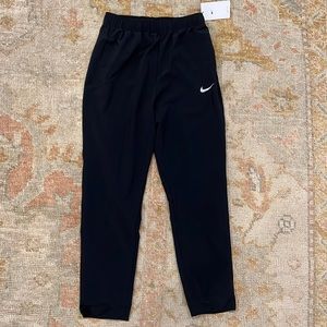 Boys Nike Dri-Fit Training Pants Joggers New with Tags